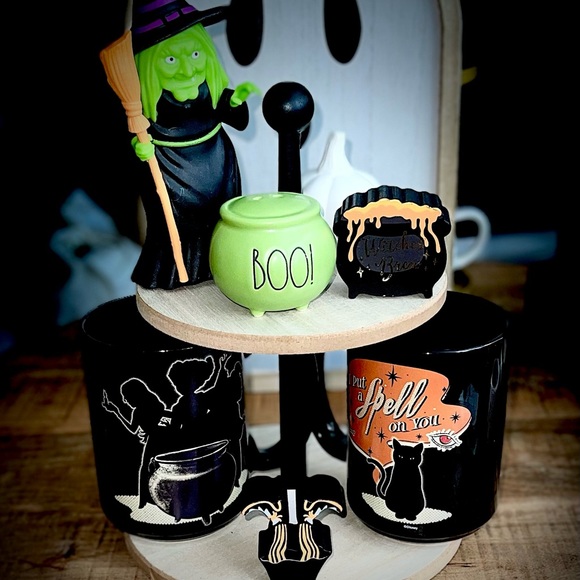 Disney Hocus Pocus Sanderson Sisters Salem Binx Black Cat Color Change Mug 15oz - Picture 3 of 6